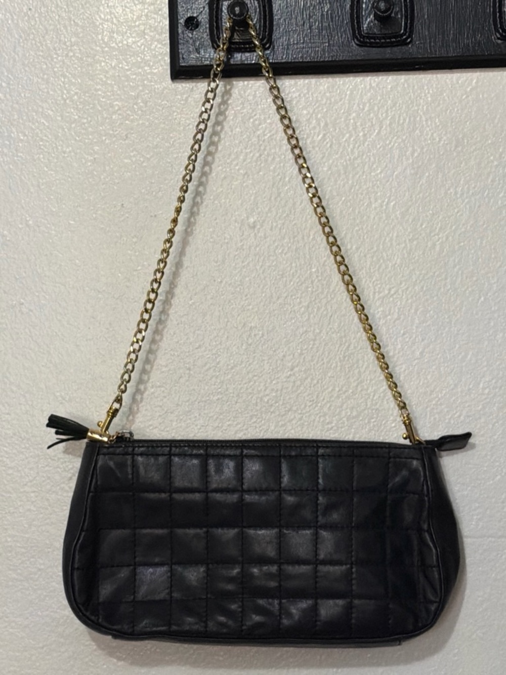 Vintage Etienne Aigner Quilted Leather Baguette Chain Bag